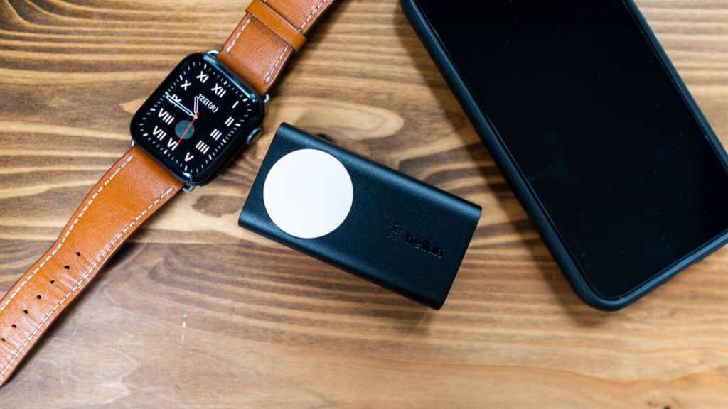 Apple Watch専用モバイルバッテリー「Belkin BOOST CHARGE」レビュー