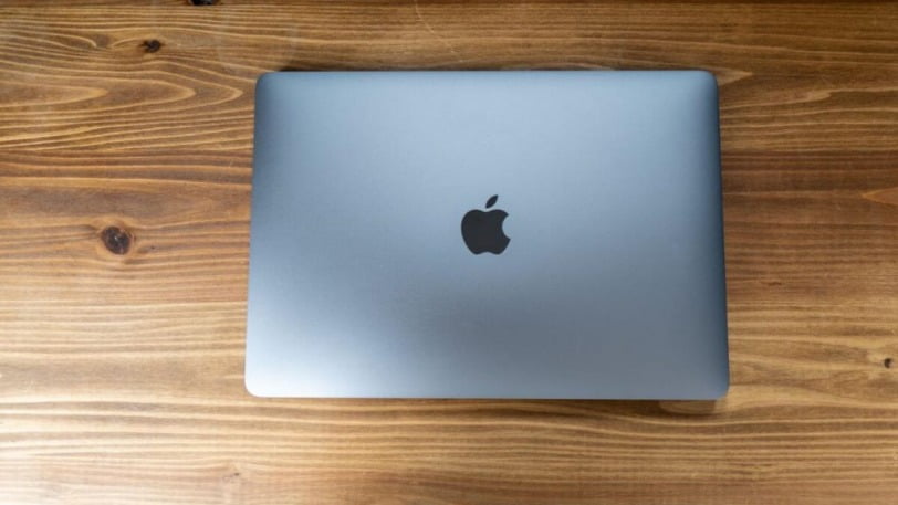 M1 MacBook Airのスペースグレイ