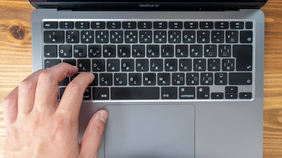 M1 MacBook Airのキーボード